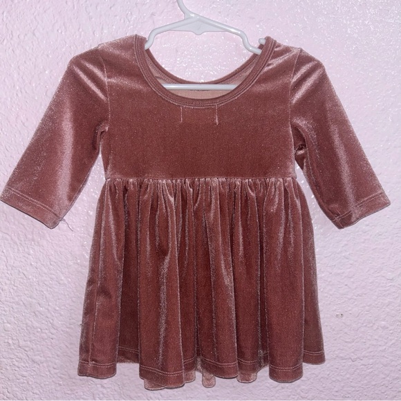 Mika & Rose Gold Mauve 9-12 months velour dress - Picture 3 of 3